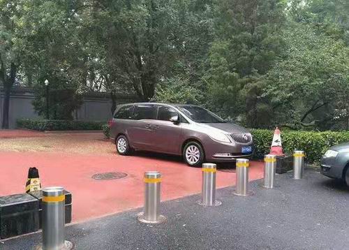 全自动升降柱